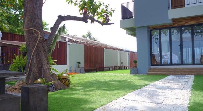 Joy Hotel Prachuap Khiri Khan Extérieur photo