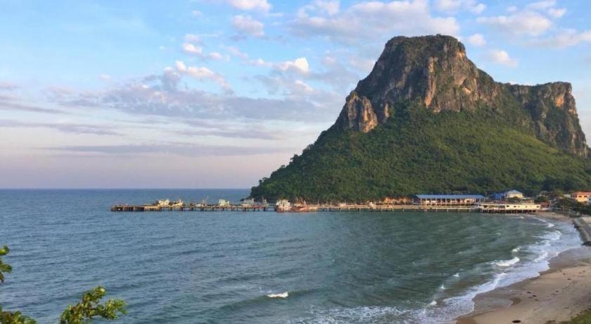 Joy Hotel Prachuap Khiri Khan Extérieur photo
